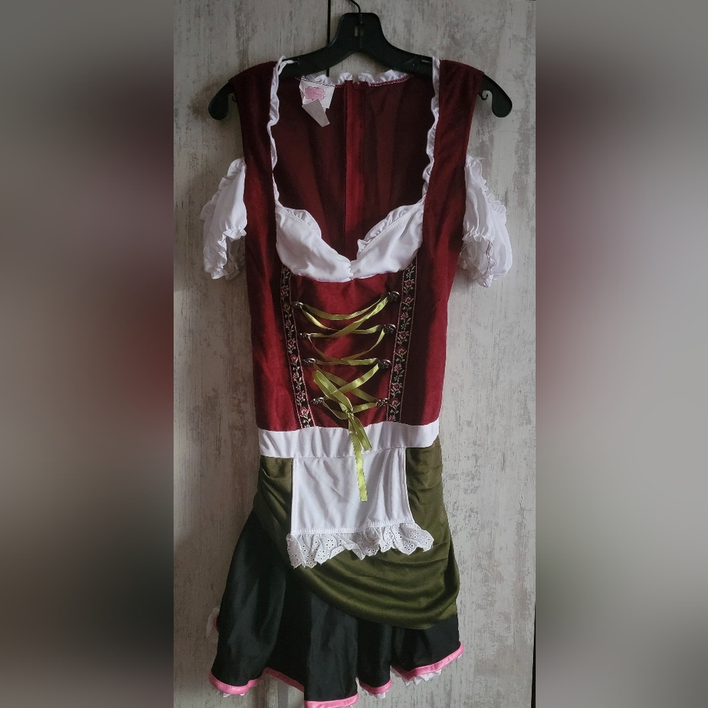 Bavarian Maid Halloween Costume size XL - Picture 4 of 14